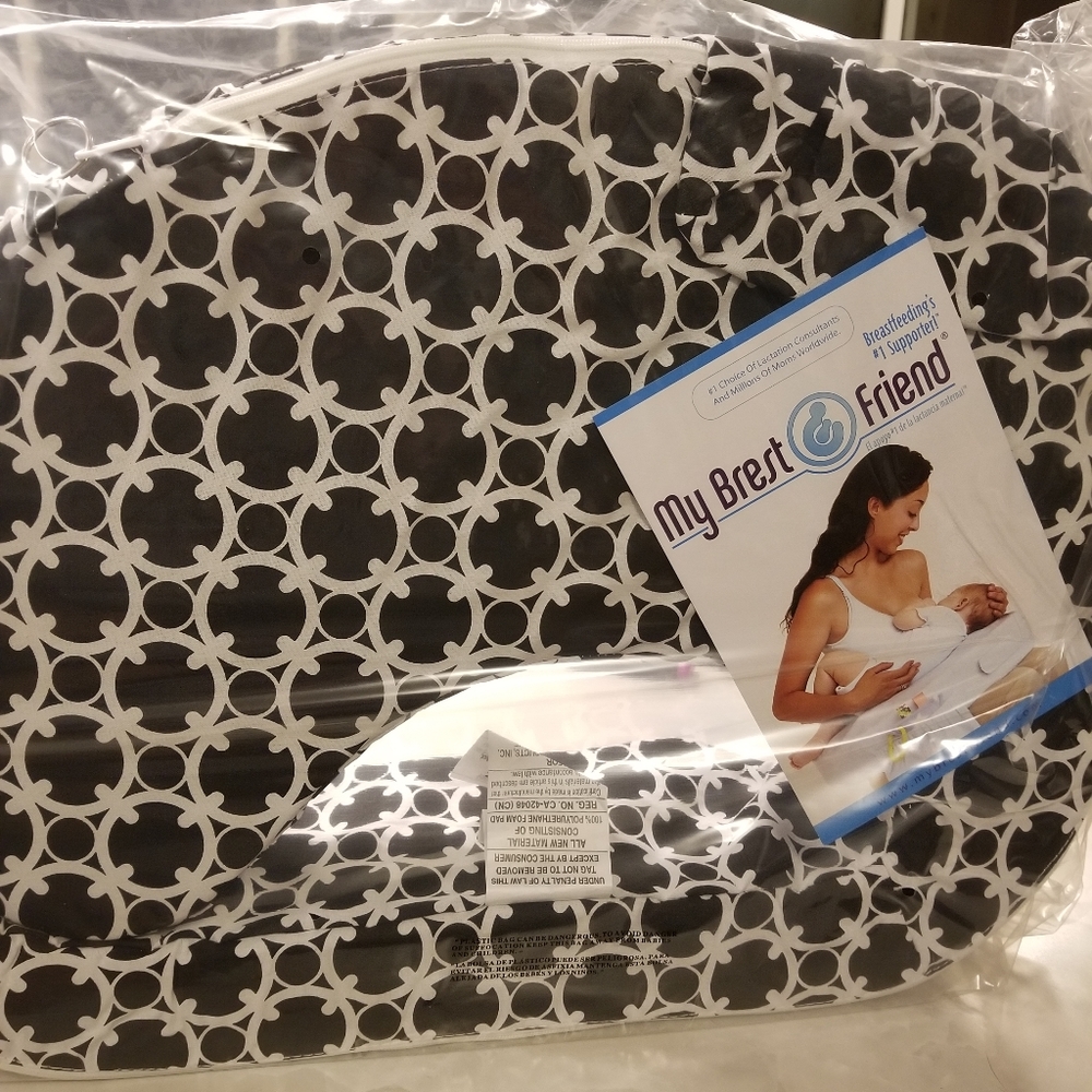Brand New  My Breast Friend Nursing